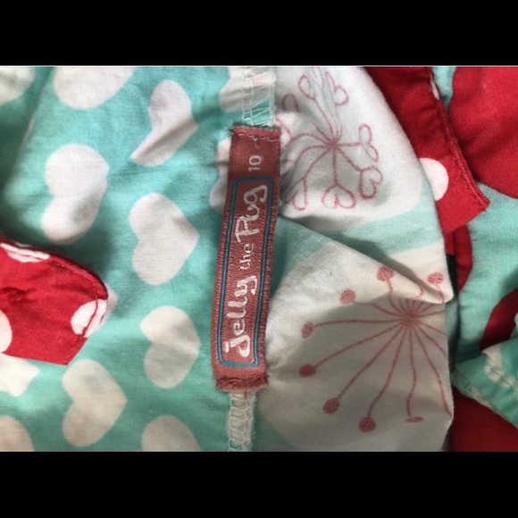 Jelly the pug Valentine’s heart dress - Picture 2 of 3